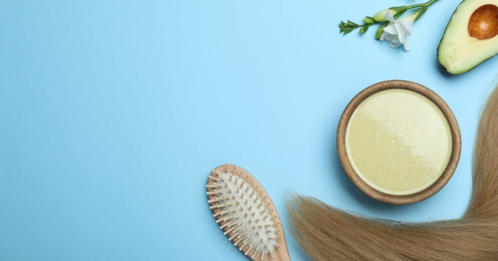 Avokádová maska pre prírodné zosvetlenie vlasov